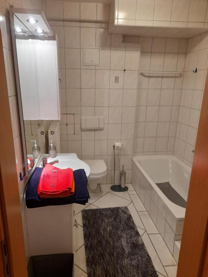 Souterrain Wohnung In Bensheim Exterior foto